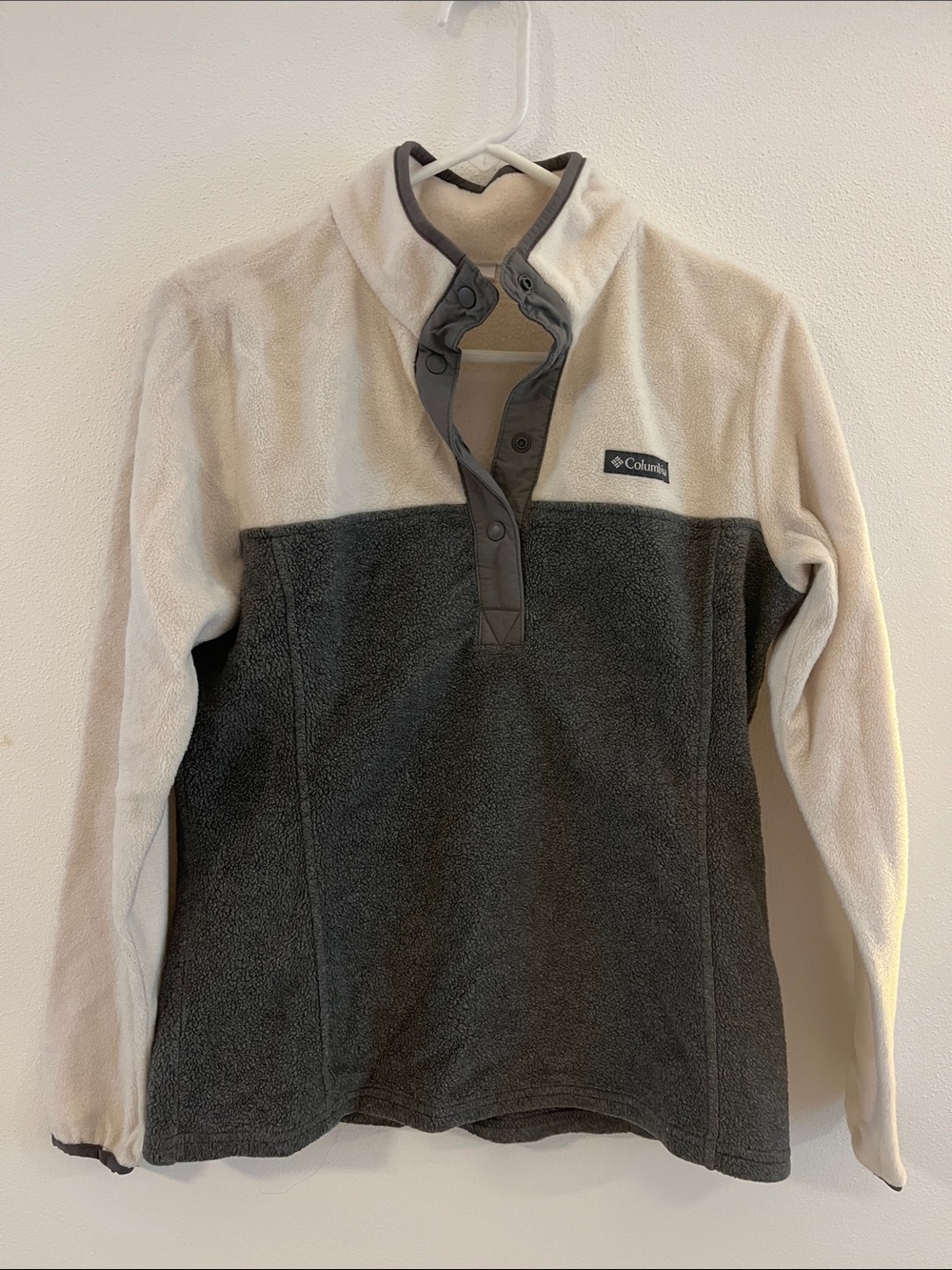 Columbia Two-Tone Teddy Fleece Pullover - Cream & Gray